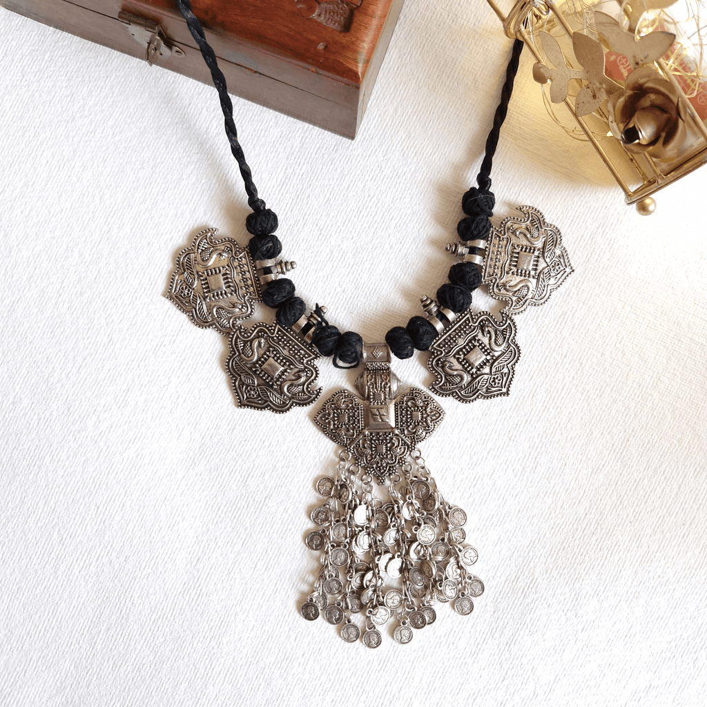 Jugni Tribal Necklace - Rubinoo