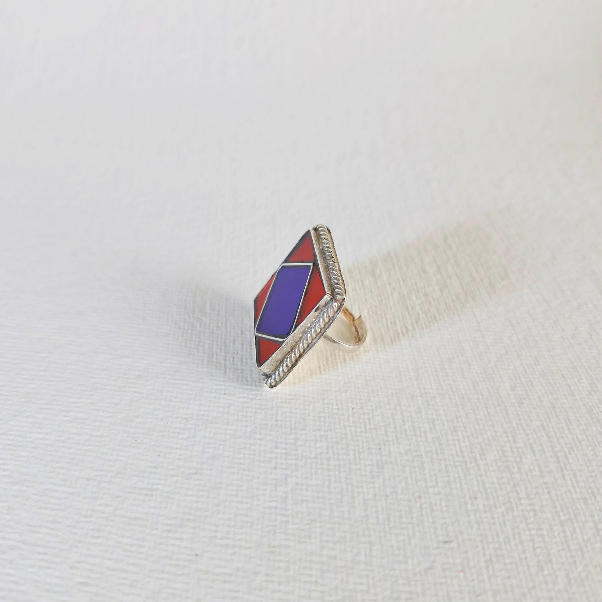 Inaayat Statement Ring