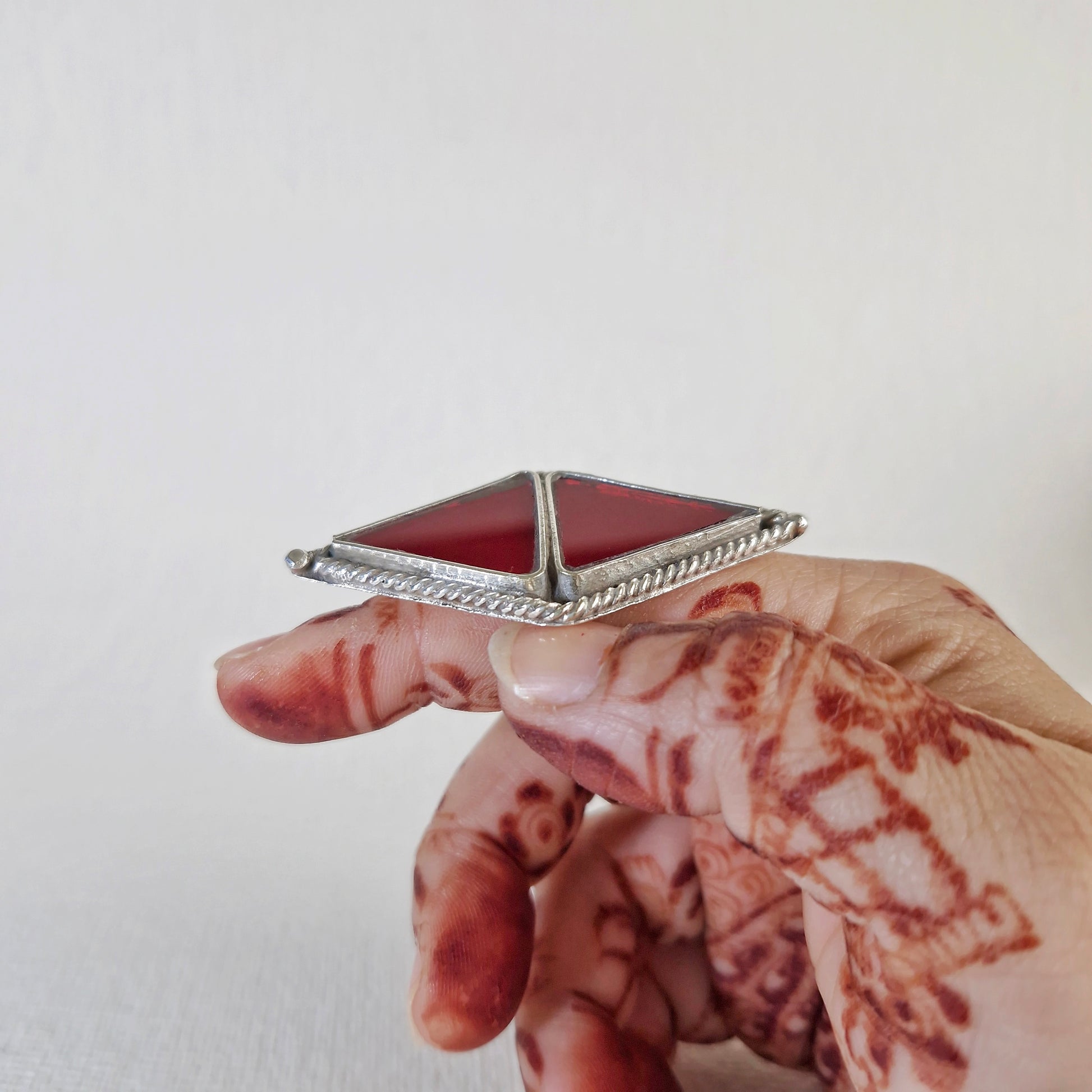 Tehzeeb Statement Ring