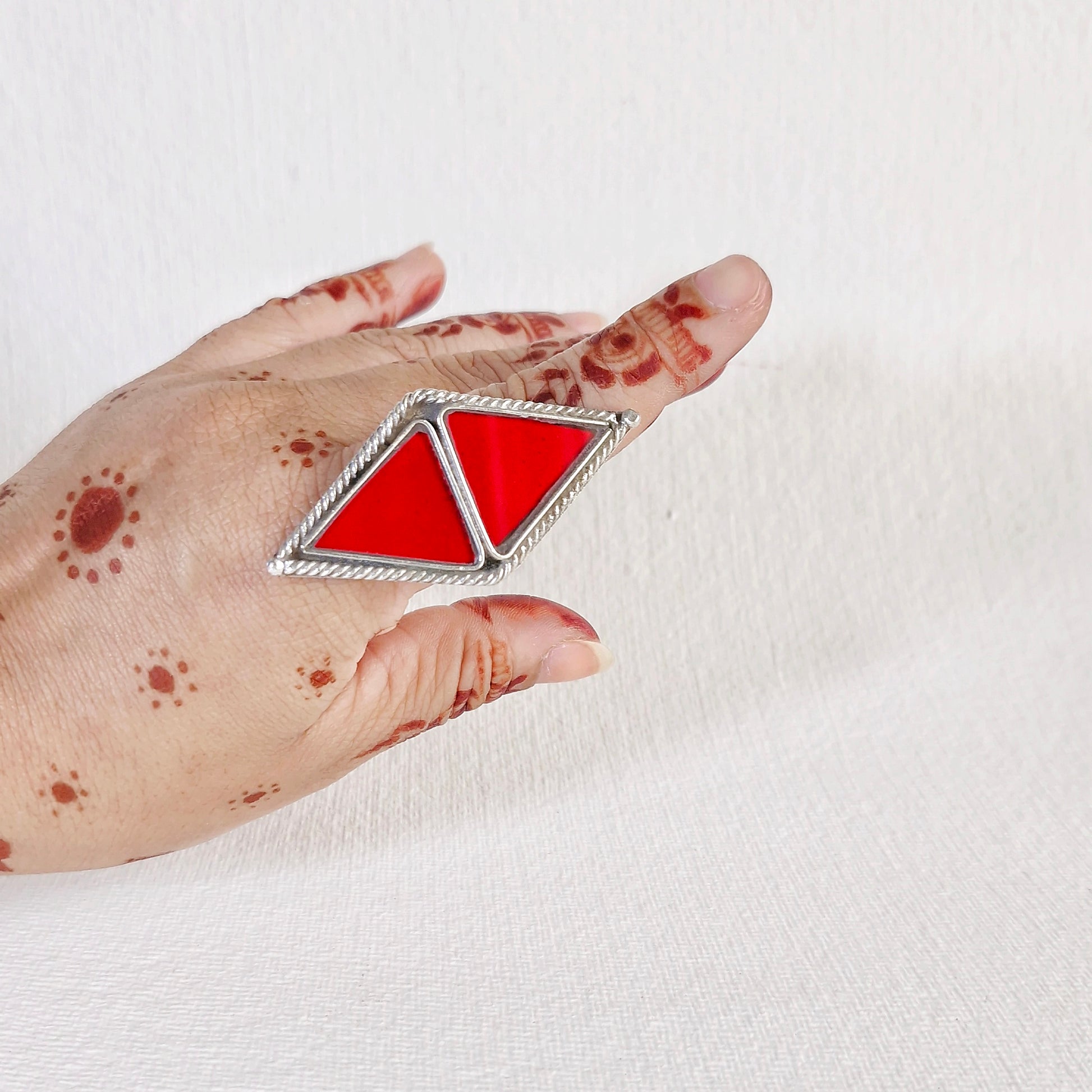 Tehzeeb Statement Ring