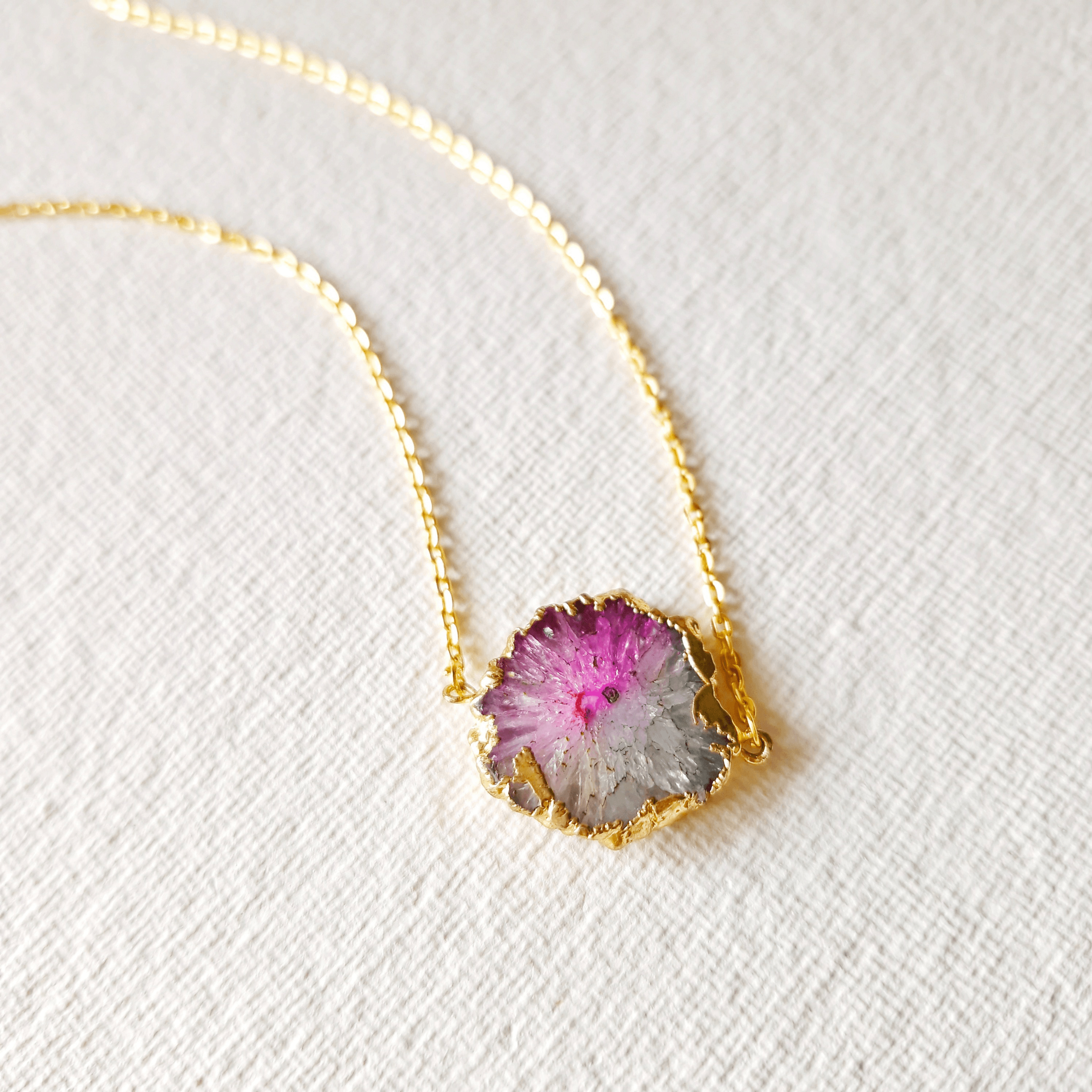 Dual Druzy Crystal Pendant - Rubinoo