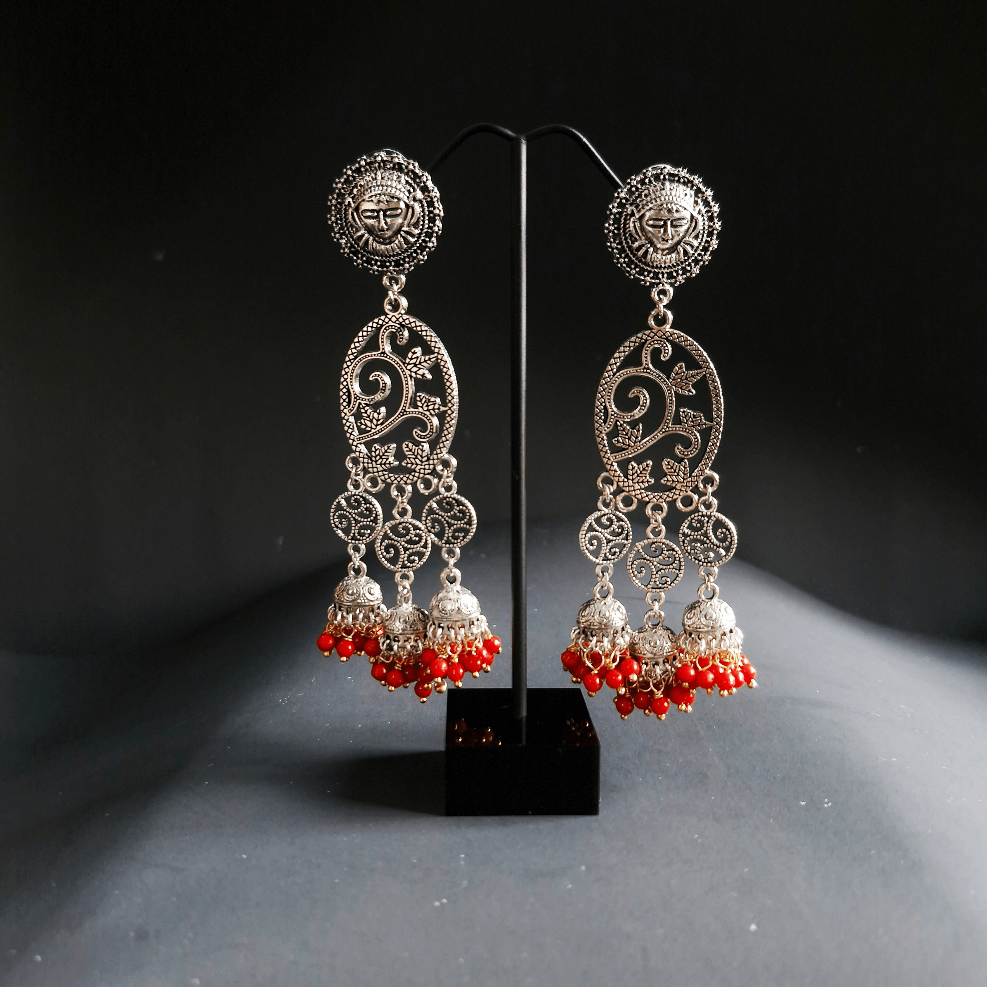 Chahat Earrings - Rubinoo