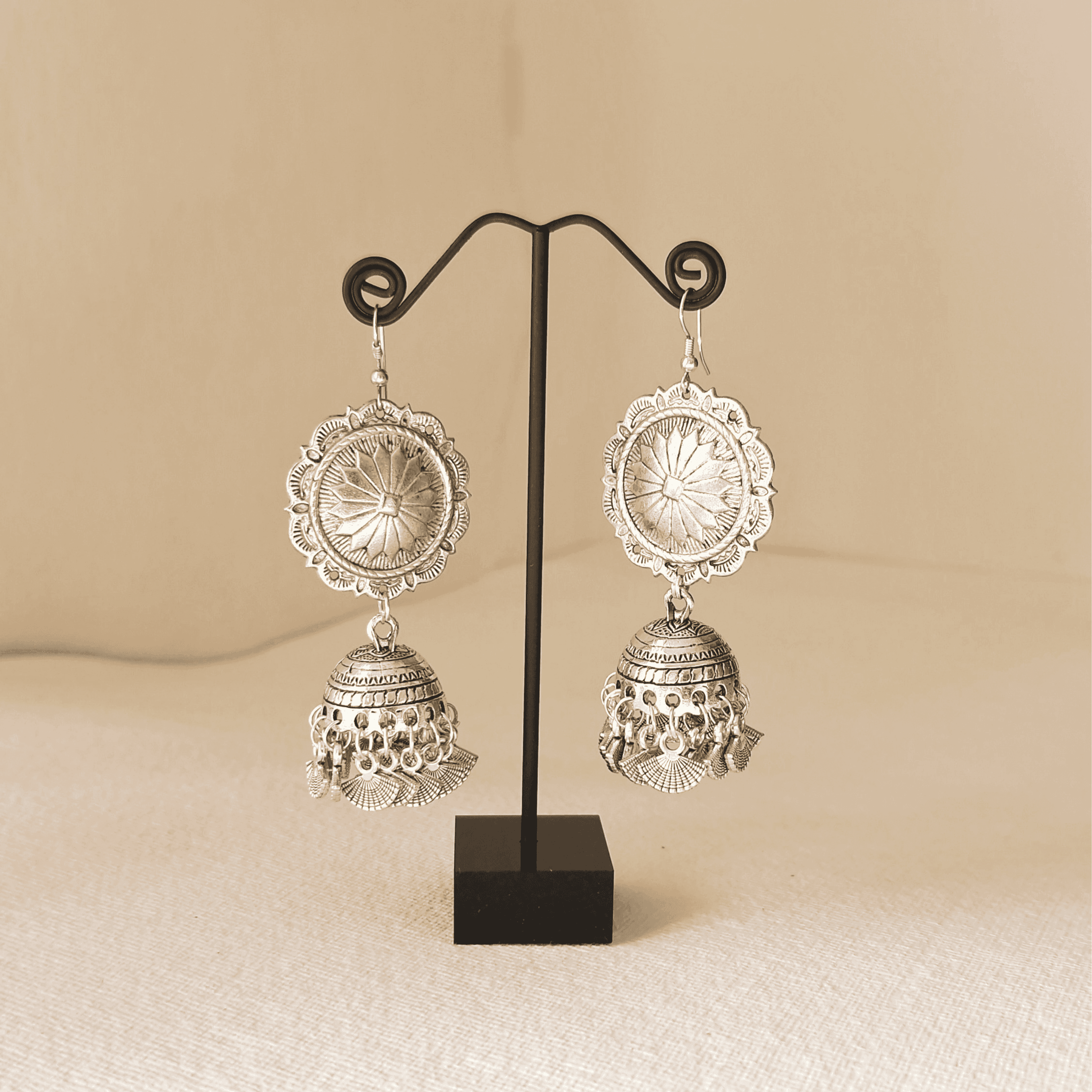 Purvi Jhumka - Rubinoo