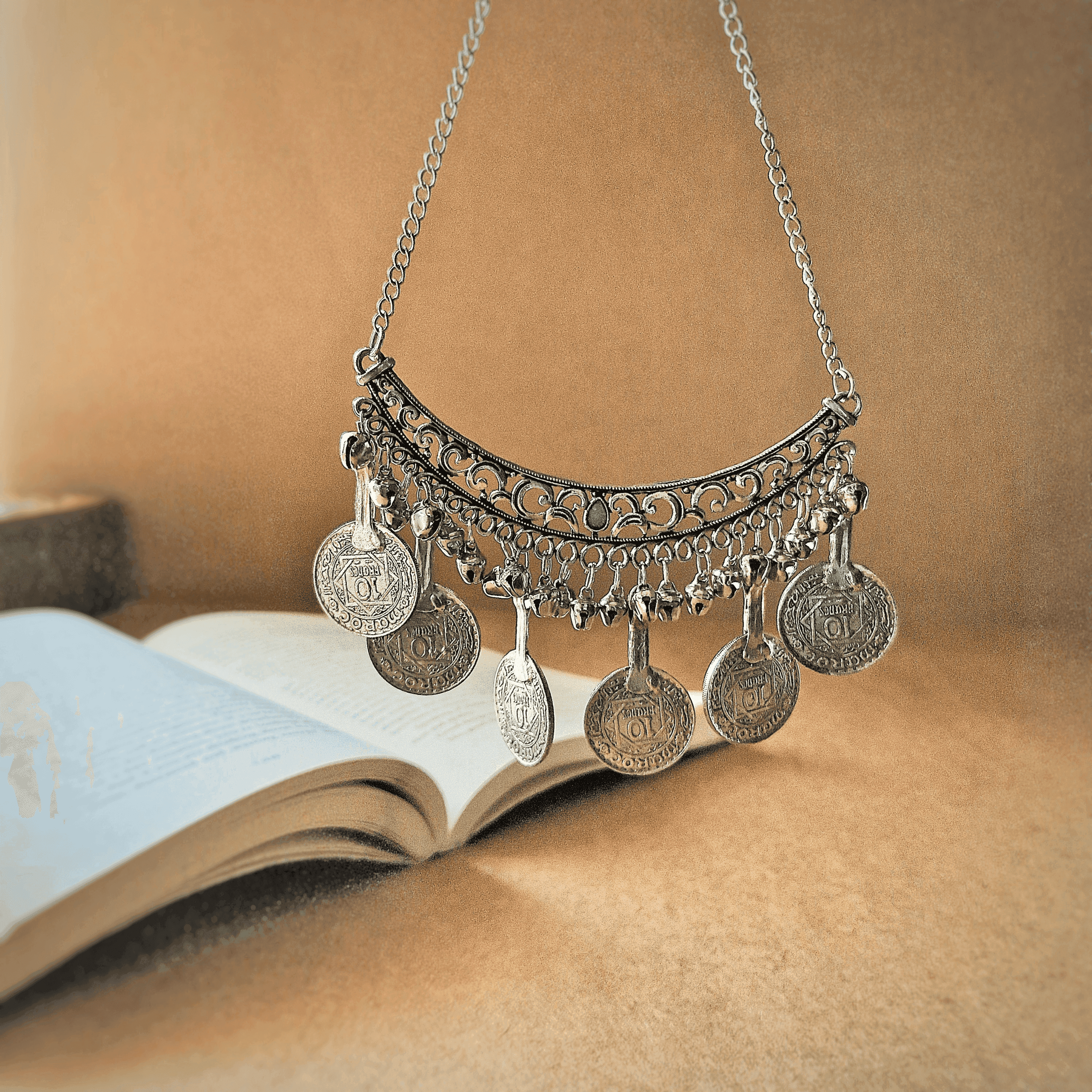 Heer Coin Choker - Rubinoo