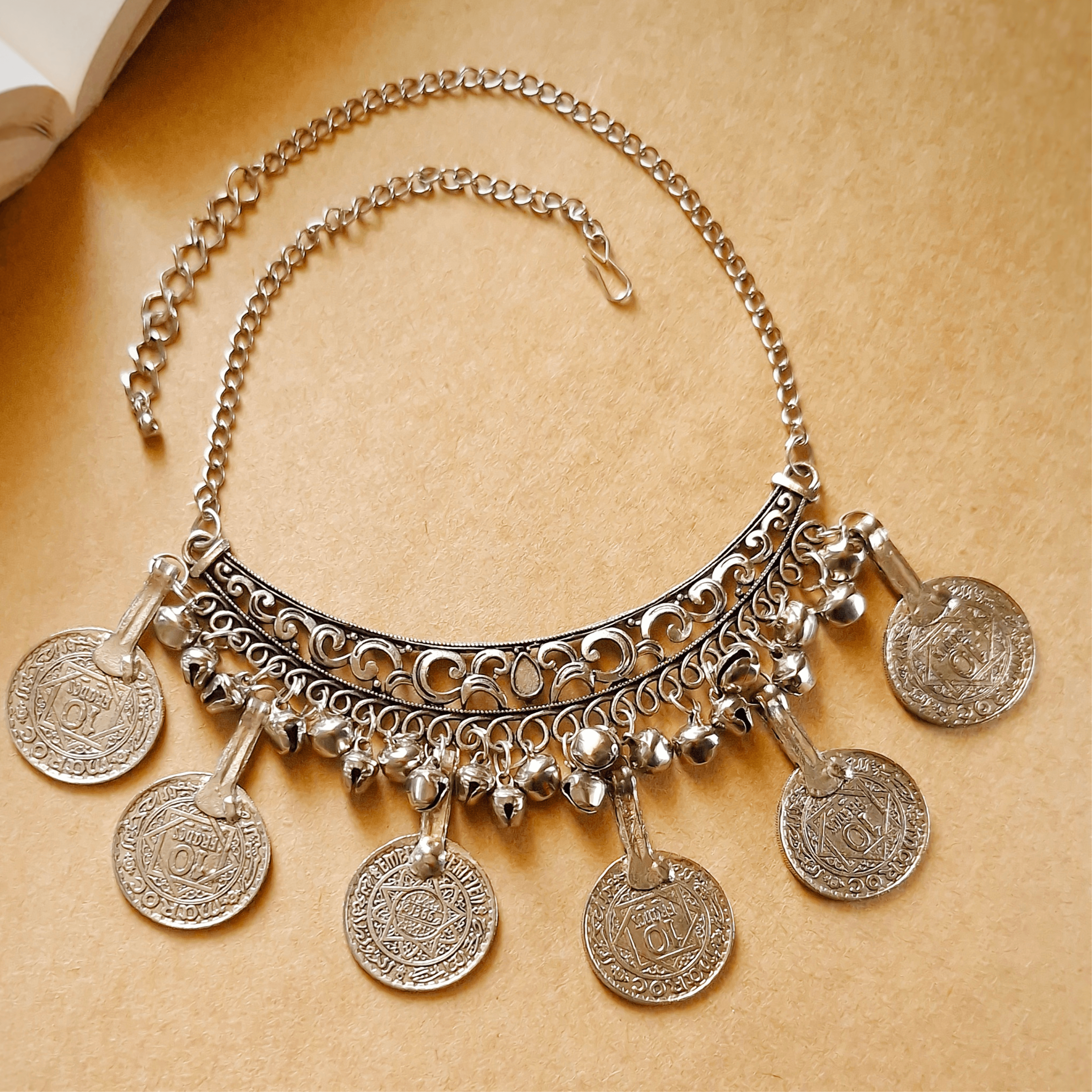Heer Coin Choker - Rubinoo