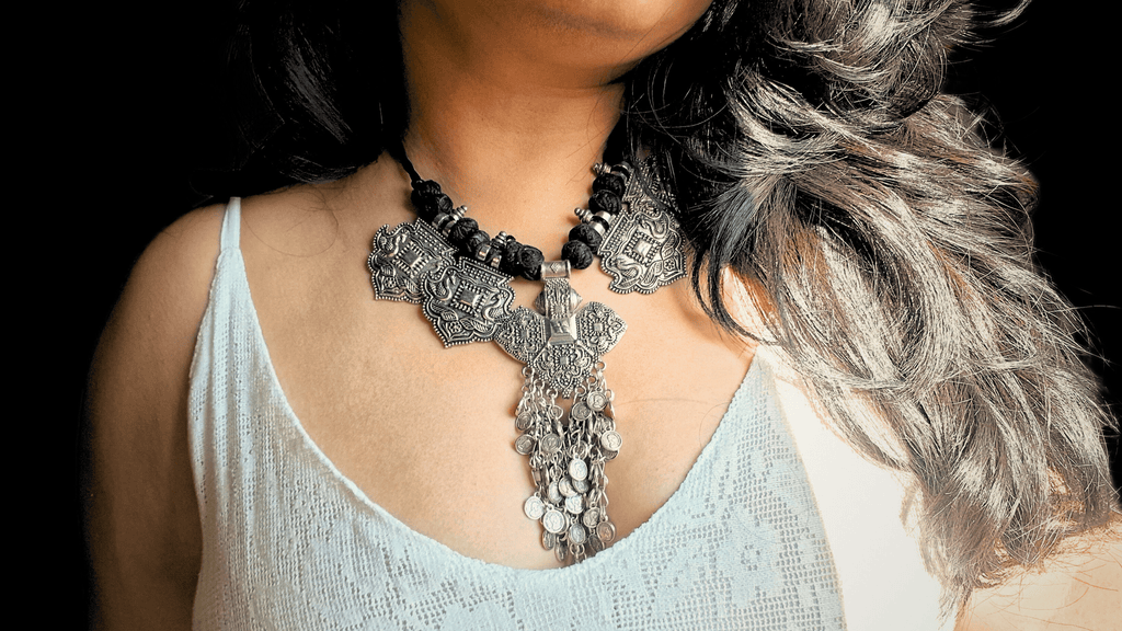 Jugni Tribal Necklace - Rubinoo